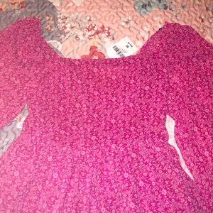 NWT Forever21 Pink and White Floral Shimmer Dress✨